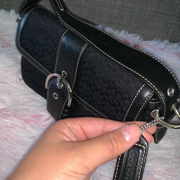 Small Handbag - Picture 4 of 4